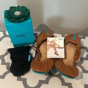 Tieks Chestnut Flats
